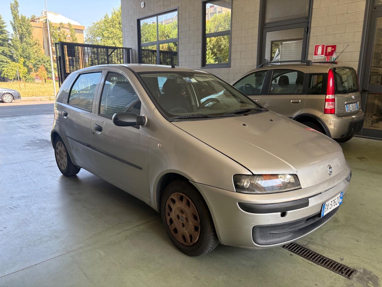 Fiat Punto 1.2i cat 5 porte ELX