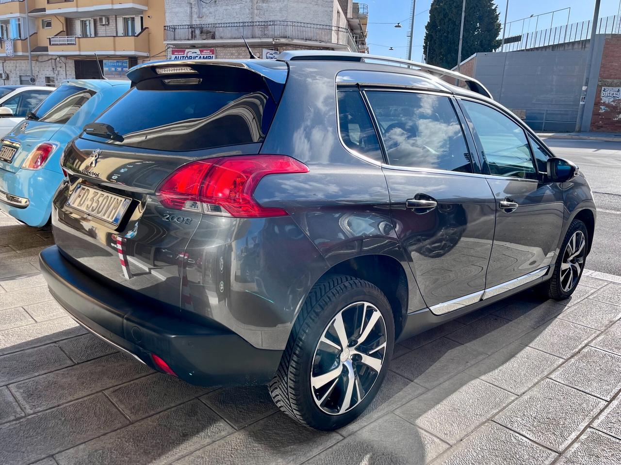 Peugeot 2008 1.6 BlueHDi 100cv Allure 2016