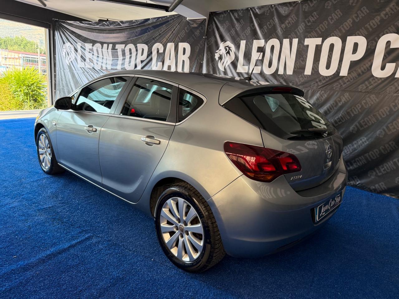 Opel Astra 1.7 CDTI 125CV 5 porte Cosmo distribuzione effettuata
