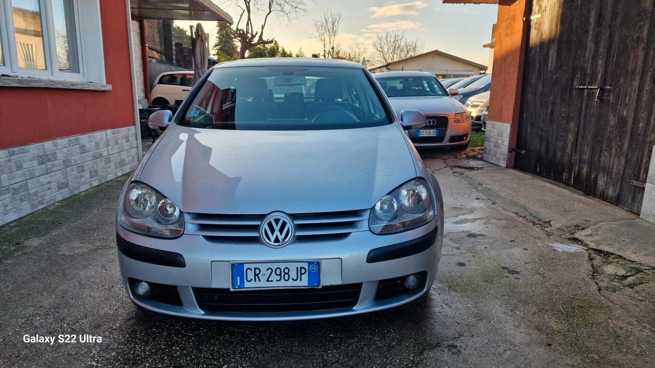 Volkswagen Golf 2.0 16V TDI 5p. Sportline neop