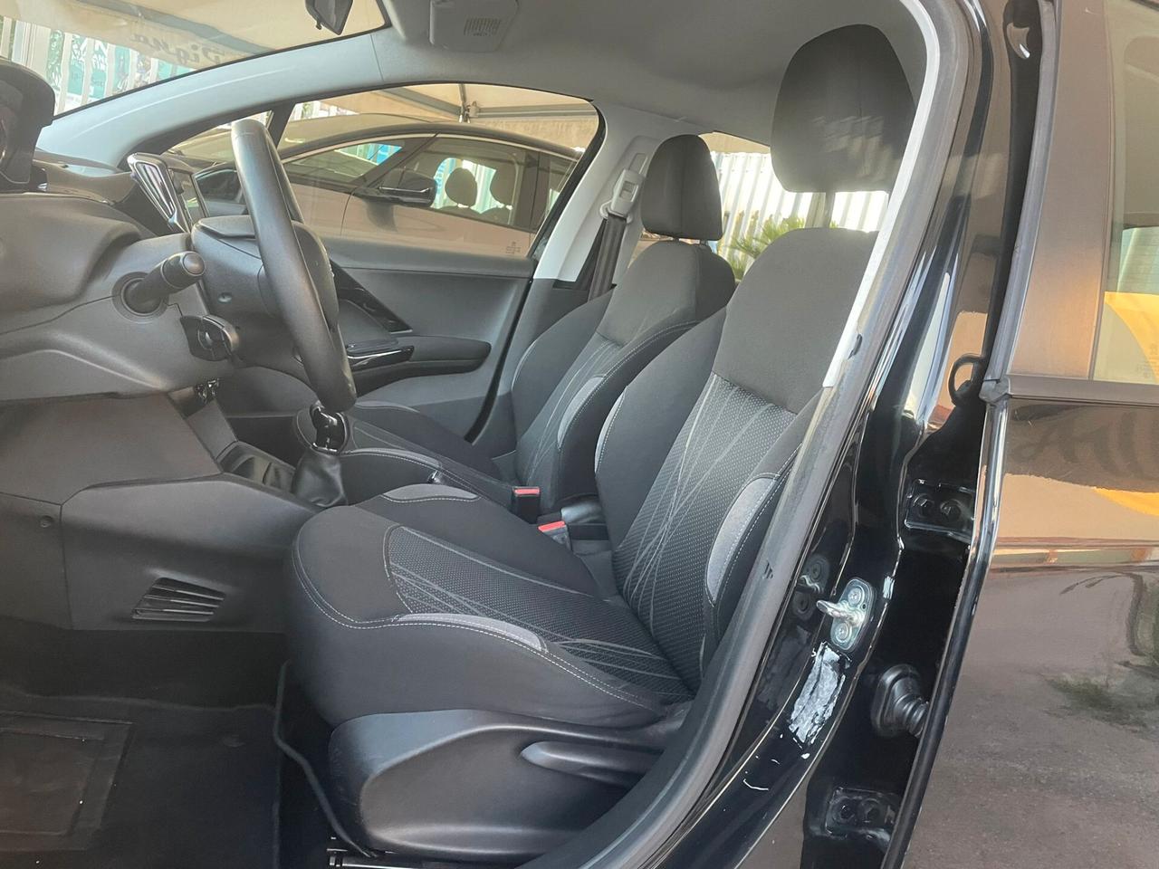 Peugeot 208 1.4 HDi 68 CV 5 porte Allure