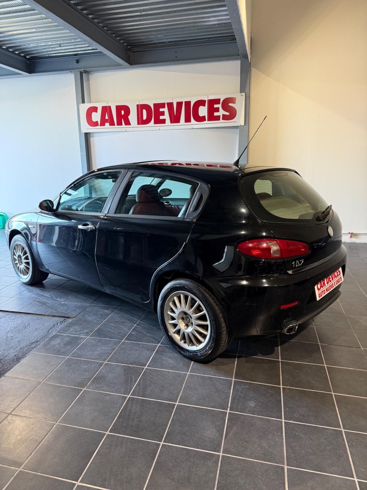 Alfa Romeo 147 1.6i 16V T.S. - GPL
