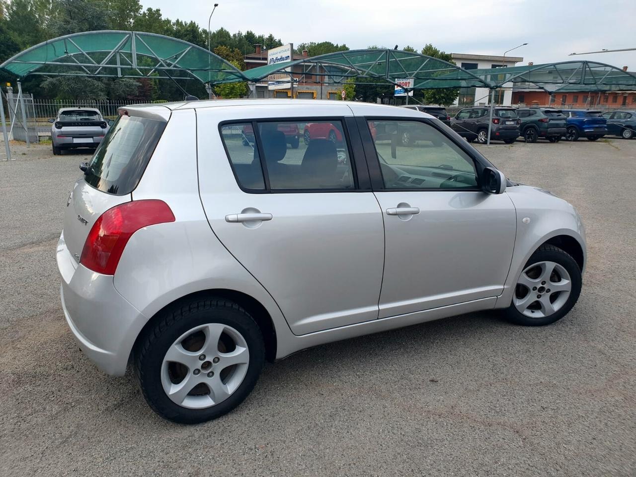 Suzuki Swift 1.3 4x4 5p. GL