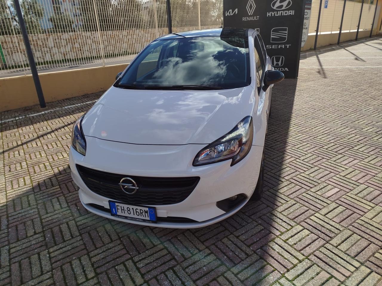 Opel Corsa 1.4 90CV GPL Tech 5 porte Innovation