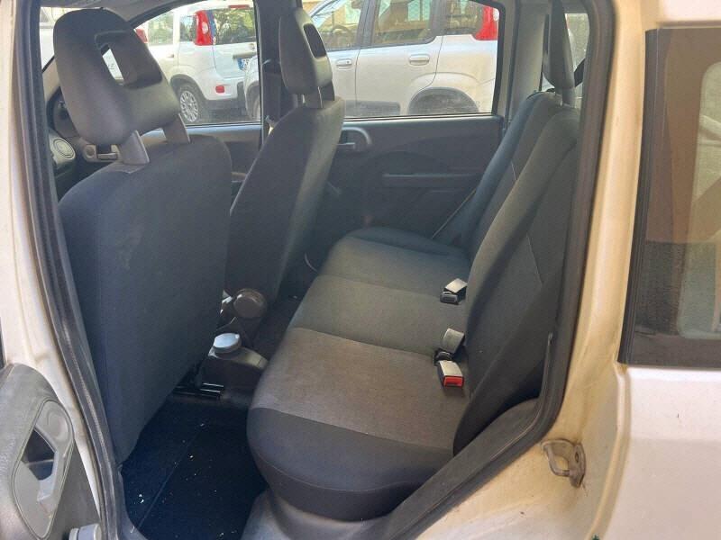 Fiat Panda 1.3 MJT 16V DPF 4x4 Climbing