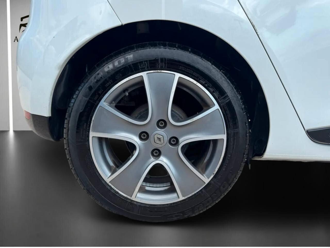 Renault Clio 1.5 dCi 8V 90CV 5 porte Costume National 03/2015