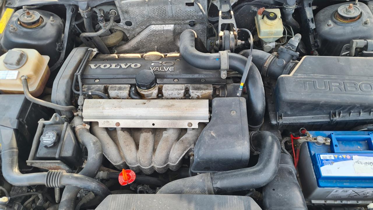 Volvo 850 2.0i turbo 20V cat Station Wagon GLT