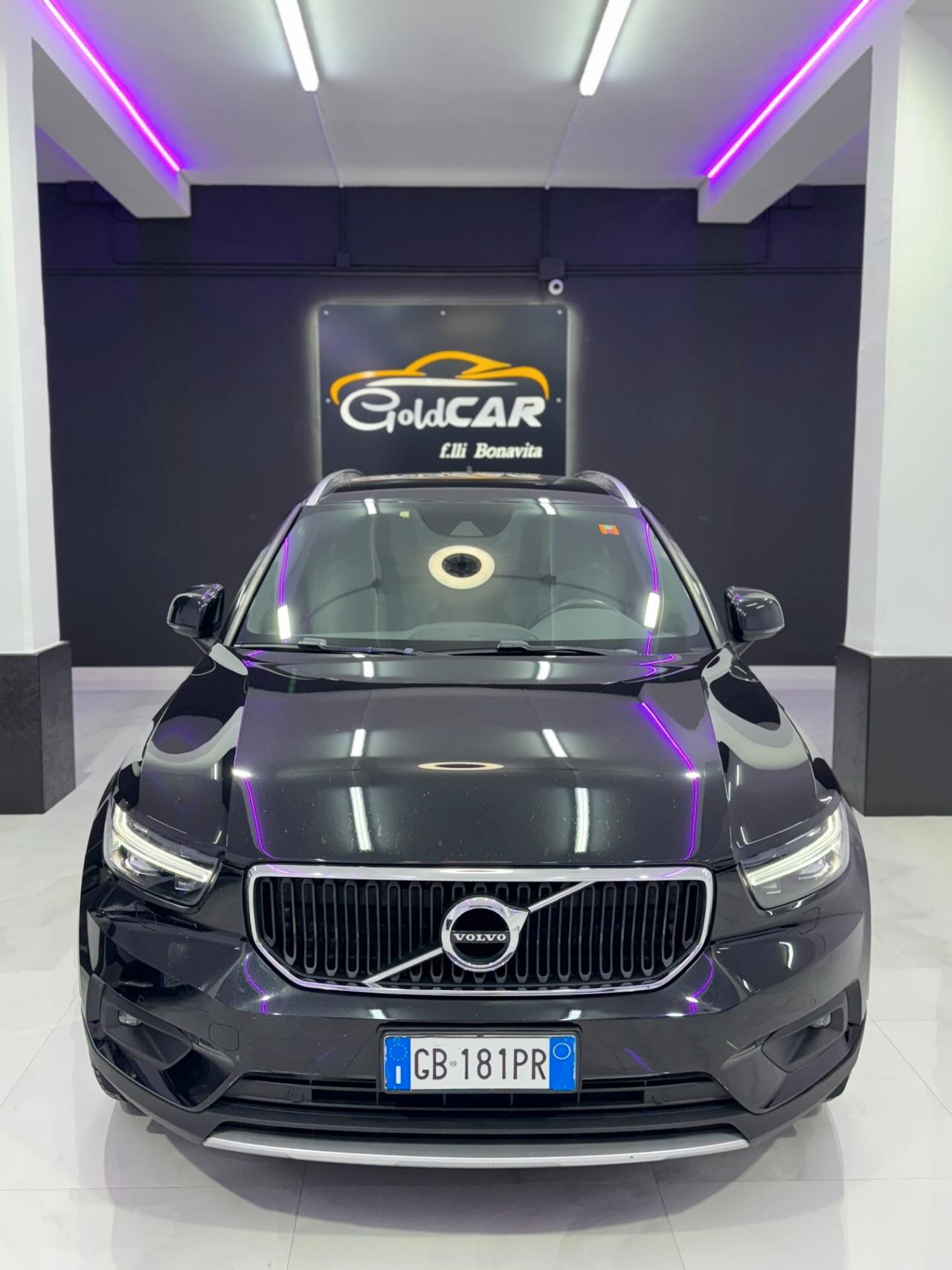 Volvo XC40 D4 AWD Geartronic Momentum