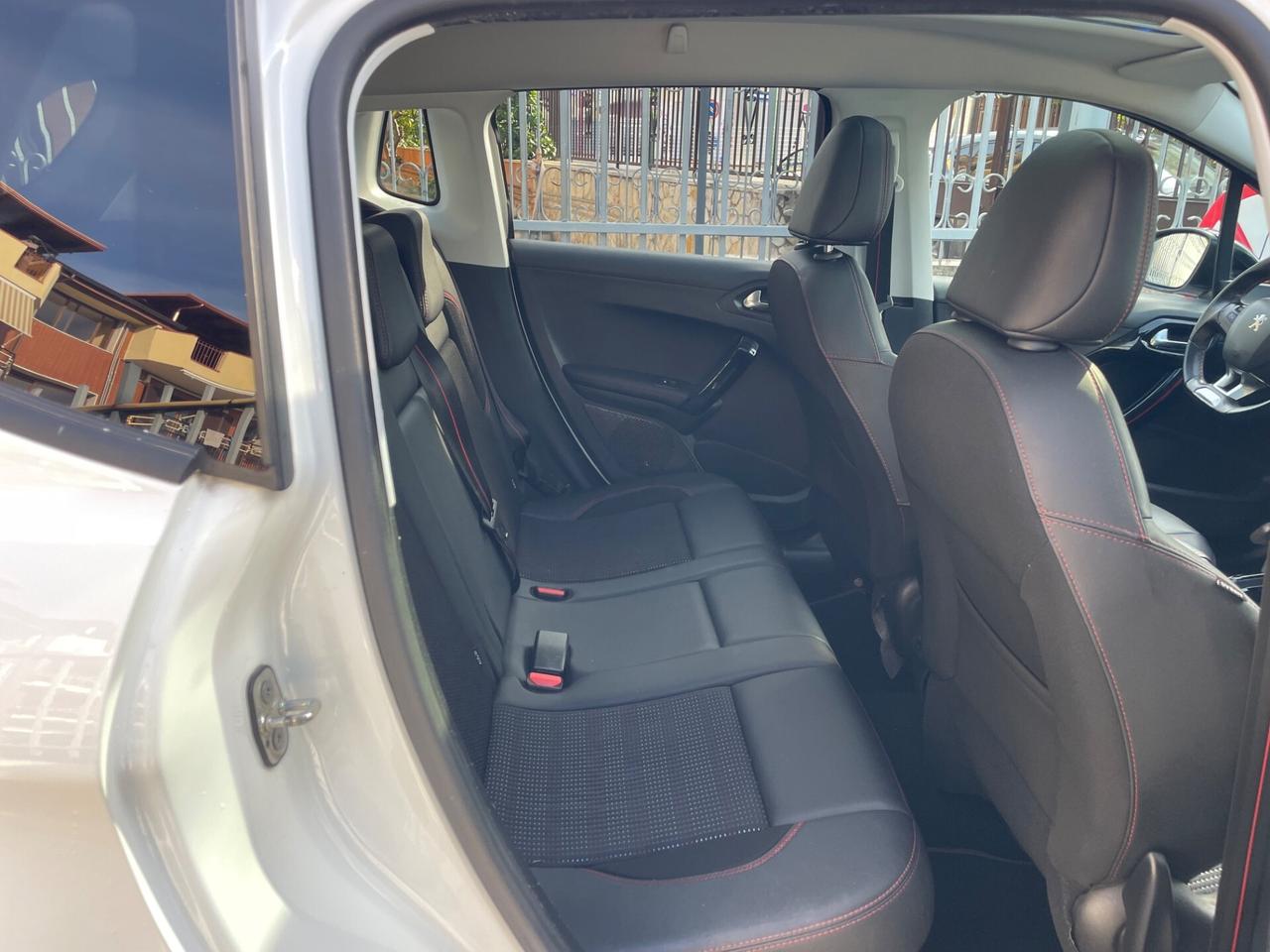 Peugeot 2008 PureTech Turbo 110 S&S GT Line