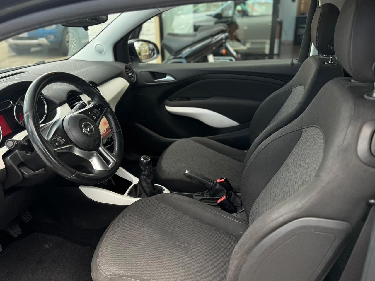 Opel Adam 1.4 87 CV GPL Tech Jam