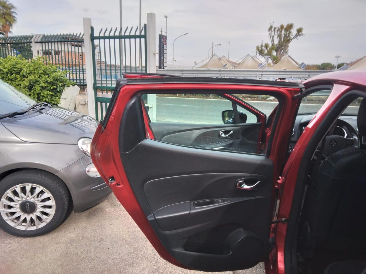 Renault Clio 1.5 dCi Costume National 2015
