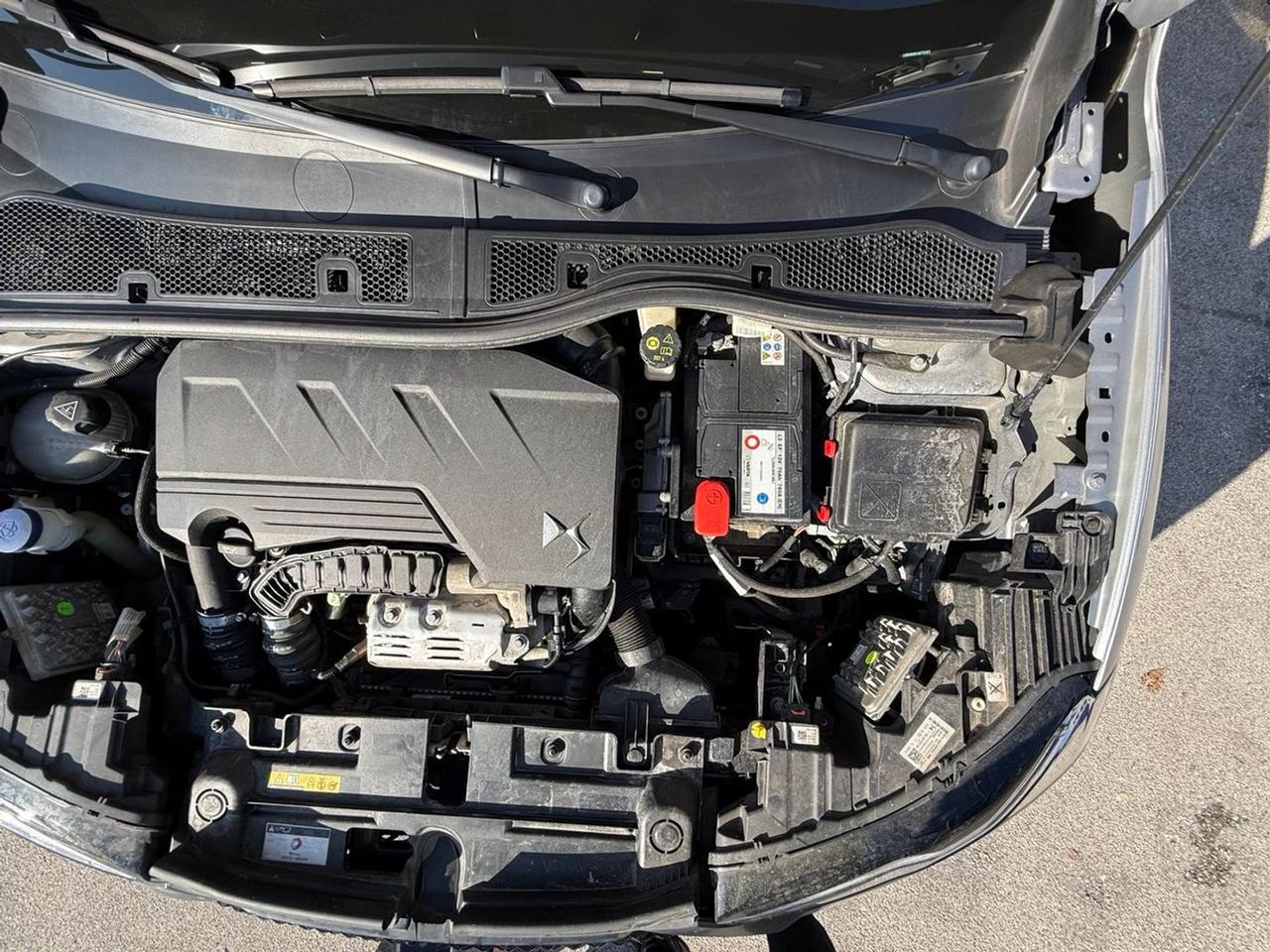 DS DS3 Performance Line Puretech 155 #9076