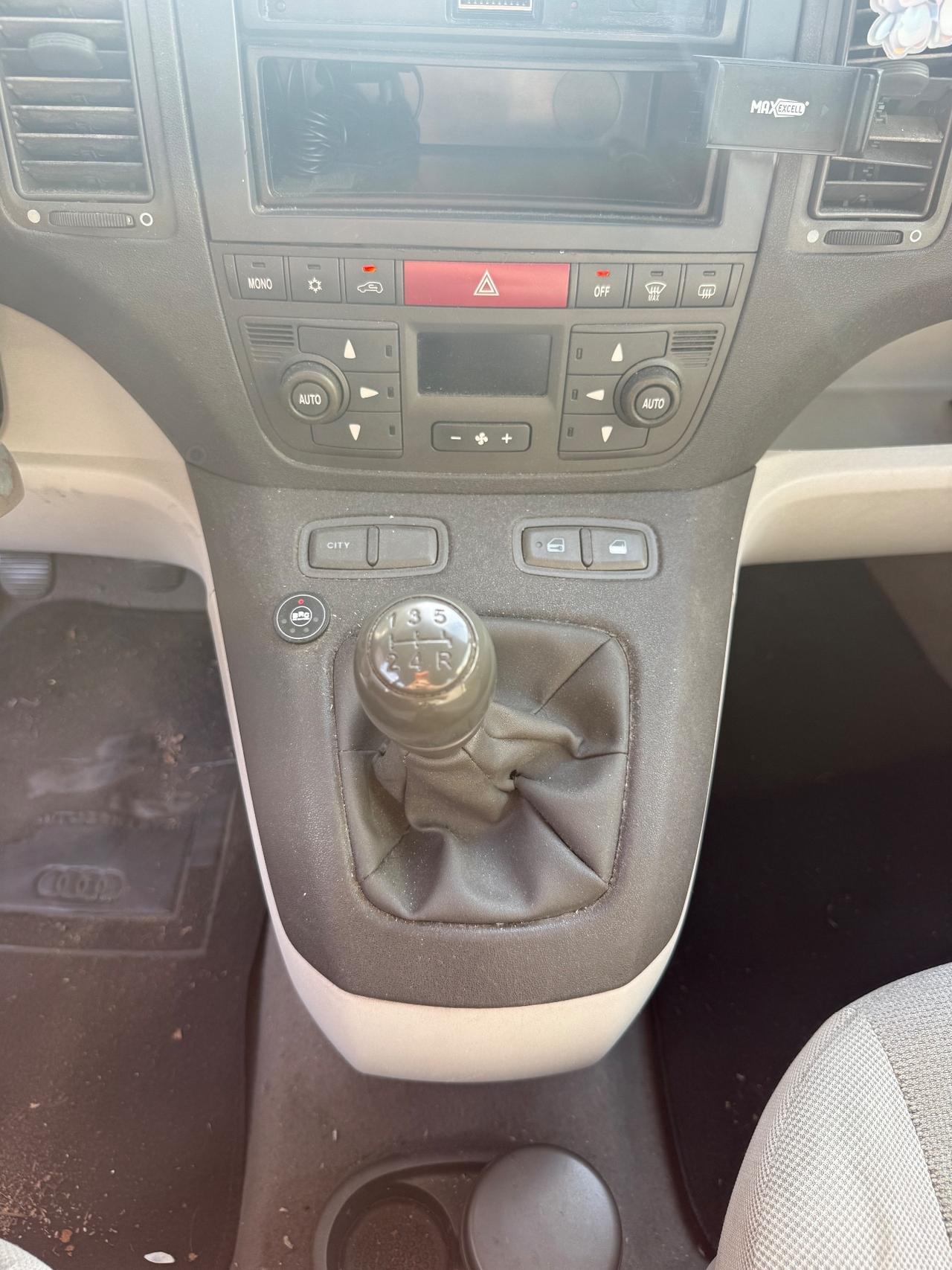 Fiat Idea 1.4 16V Dynamic GPL