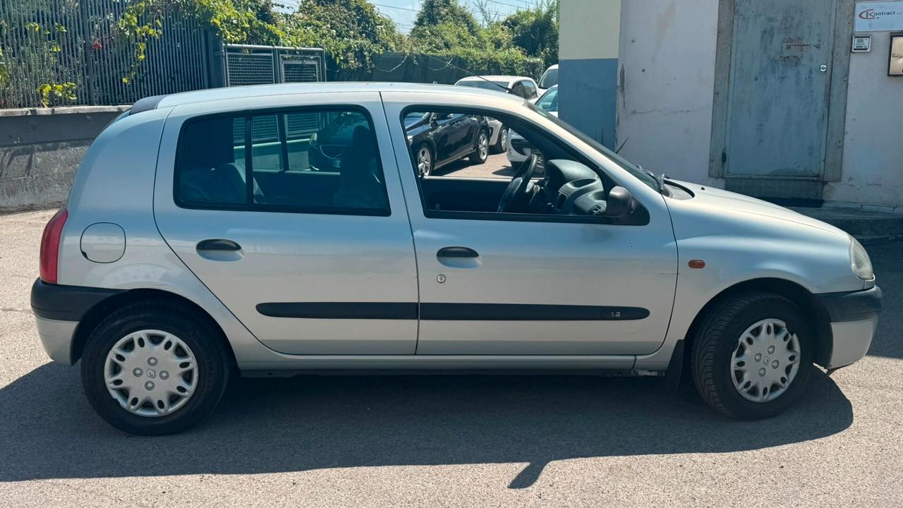 Renault Clio 1.2 cat 5 porte RT