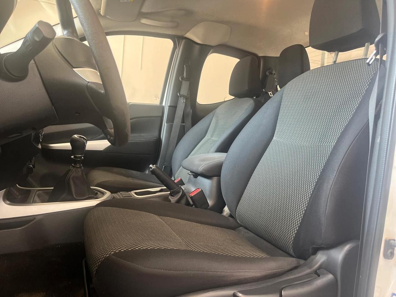 NISSAN NAVARA 2.3 dCi 4WD 2020 4 PORTE 4 POSTI - UNICOPROPRIETARIO