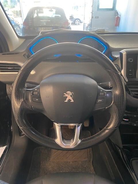 Peugeot 2008 BlueHDi 120 S&S Allure