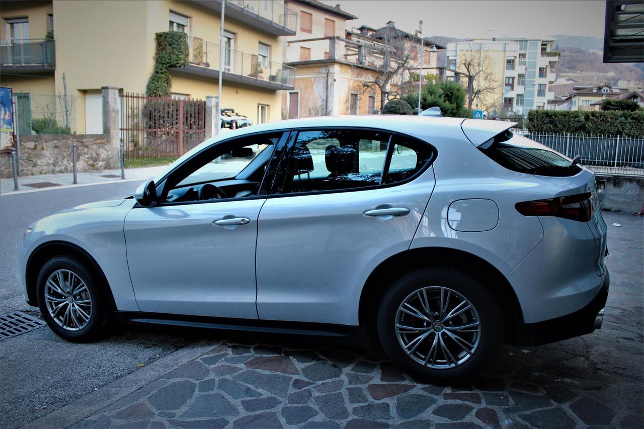 Alfa Romeo Stelvio 2.2 Turbodiesel 190 CV AT8 Q4 Business