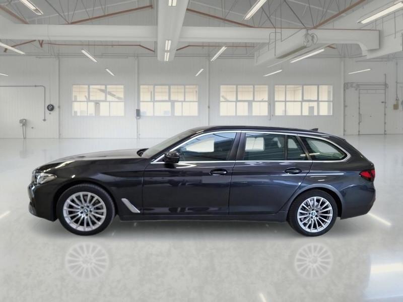 BMW 520 xDrive Business Auto MH48V Touring