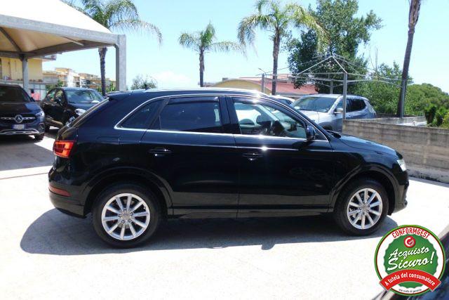 AUDI Q3 2.0 TDI 120 CV Design
