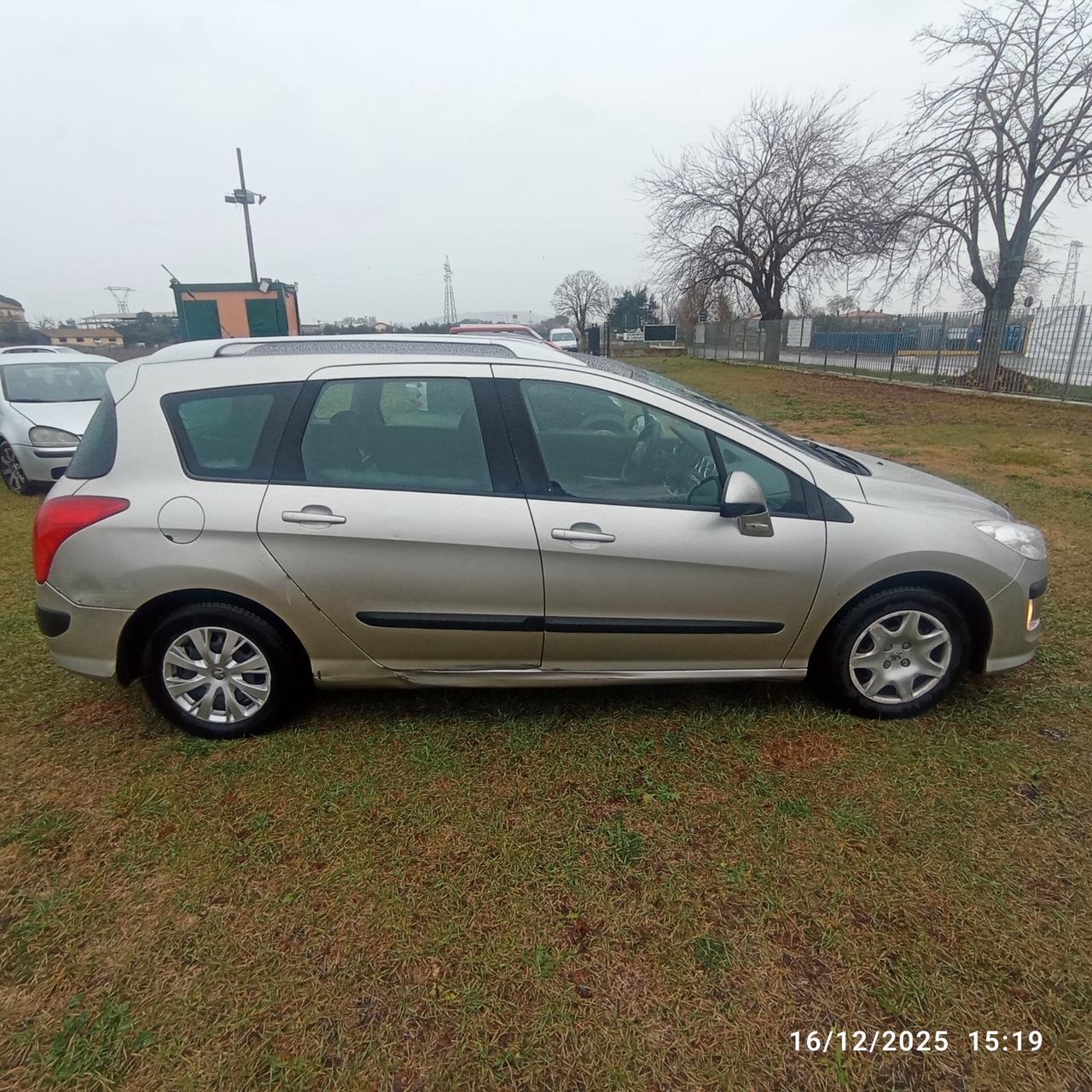 Peugeot 308 1.6 HDi 90CV FAP 5p. Premium