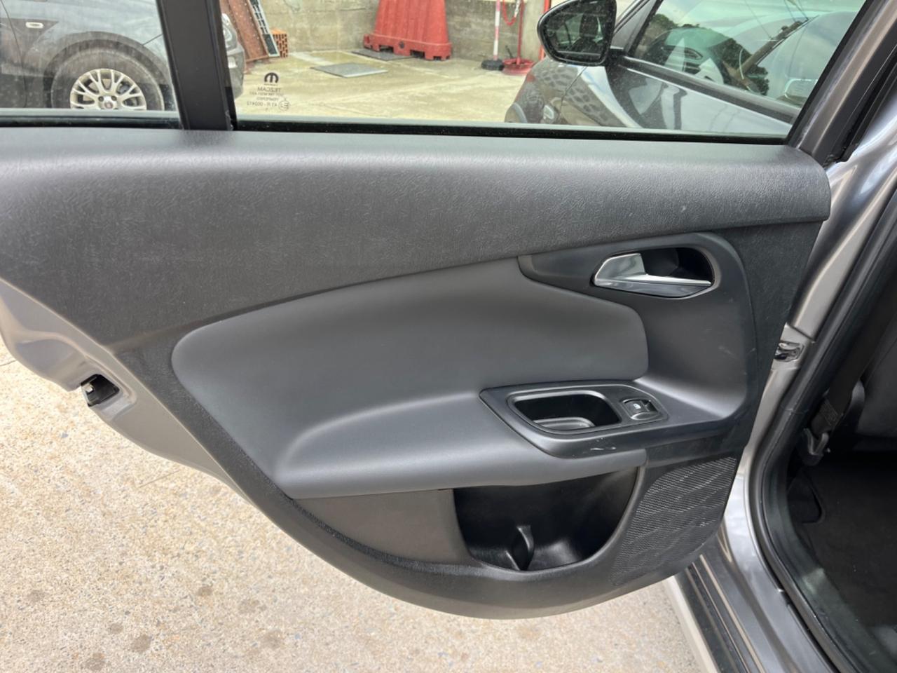 Fiat Tipo 1.6 Mjt S&S 5 porte Cross