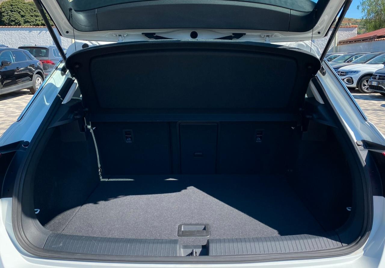 Volkswagen T-Roc Life 2.0 TDI 150CV DSG