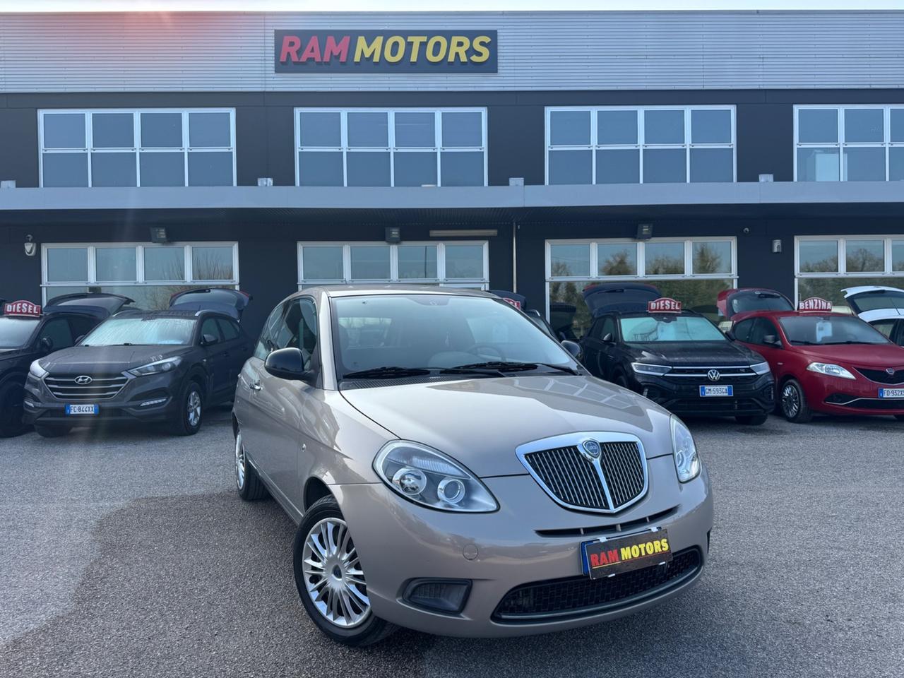 Lancia Ypsilon 1.4 Platinum Ecochic GPL NEOPATENTATI