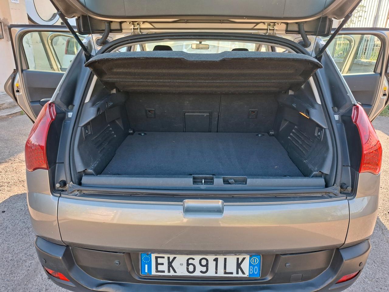 Peugeot 3008 1.6 HDi 112CV Business
