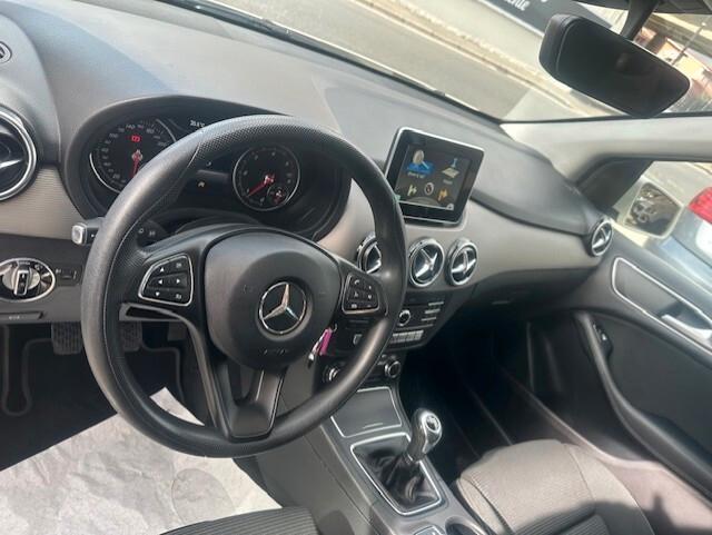 MERCEDES CLASSE B SOLI 112 MILA KM