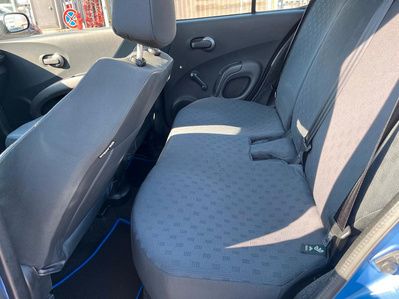 Nissan Micra 1.0 16V 5 porte Visia