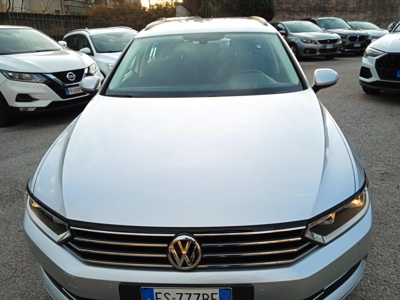 Volkswagen Passat Variant 1.6 TDI SCR DSG Business BMT