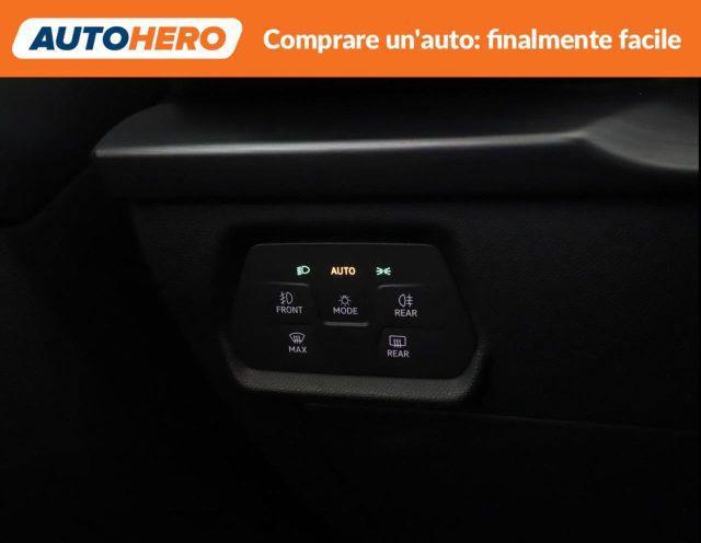 CUPRA Leon 2.0 TSI 300 CV DSG VZ Carbon