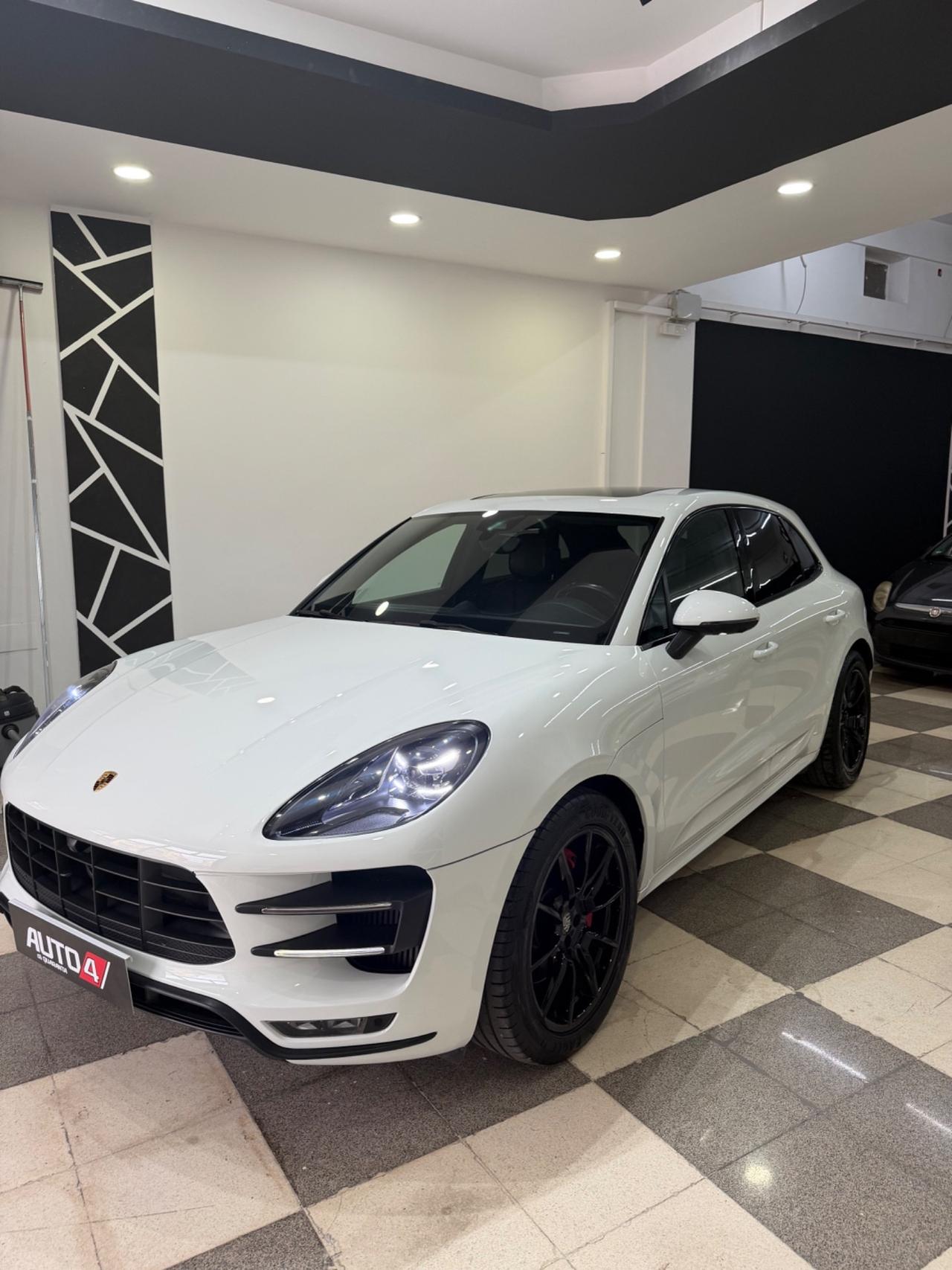 Porsche Macan 3.6 Turbo