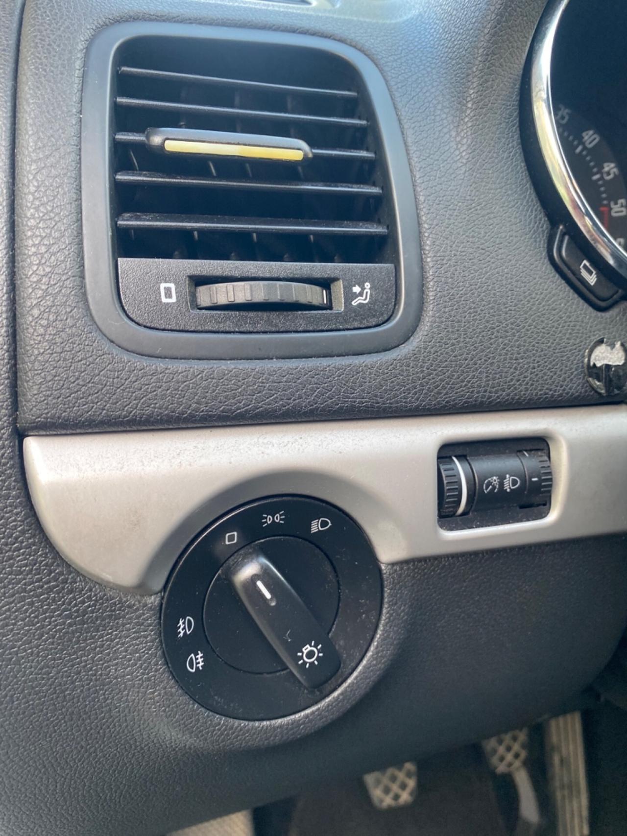 Skoda Yeti 1.6 TDI 2011 Full Optional TAGLIANDATA