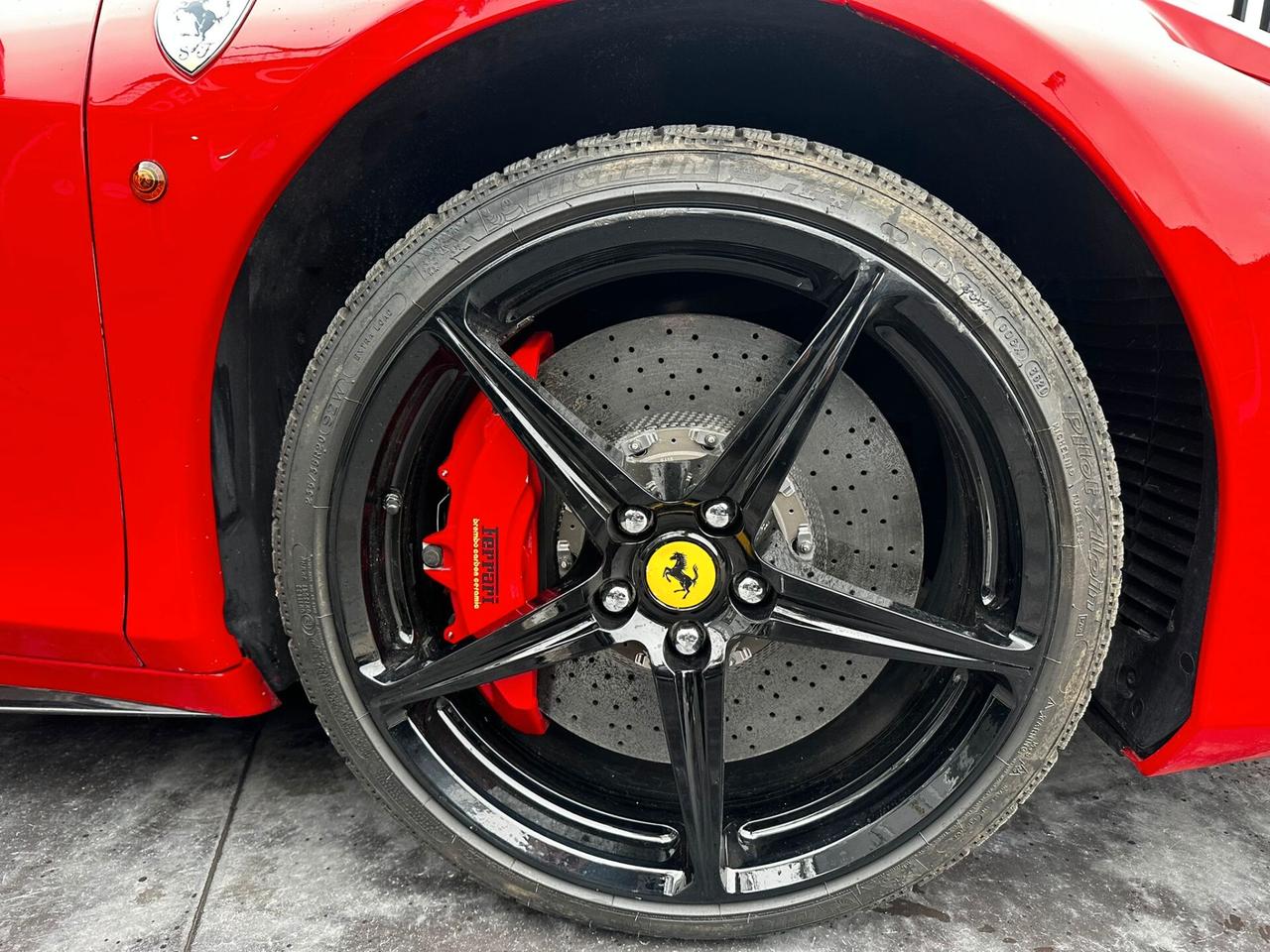 Ferrari 458 ITALIA Coupe 4.5 V8 dct 570CV Uff Italy