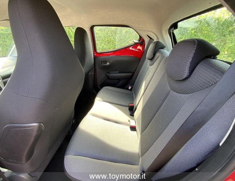 Toyota Aygo 2ª serie Connect 1.0 VVT-i 72 CV 5 porte x-play