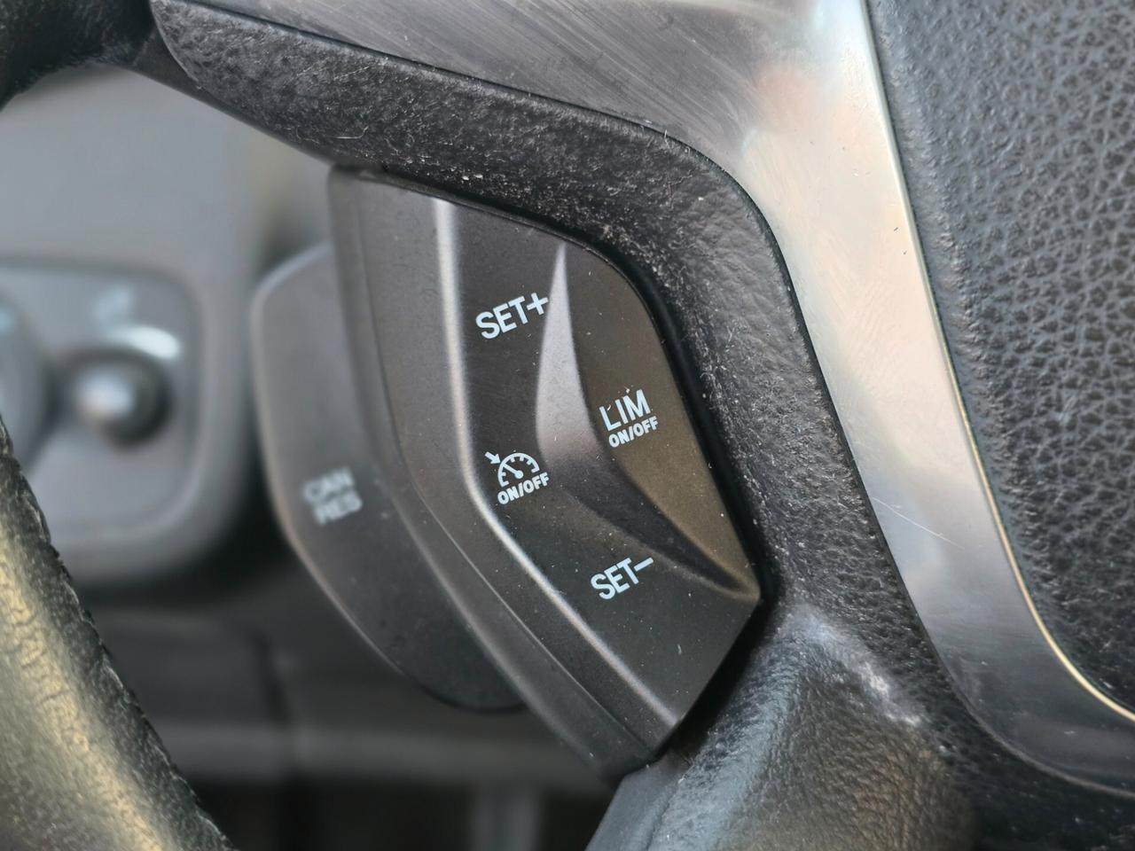 FORD KUGA TITANIUM RESTYLING PERFETTA DI TUTTO