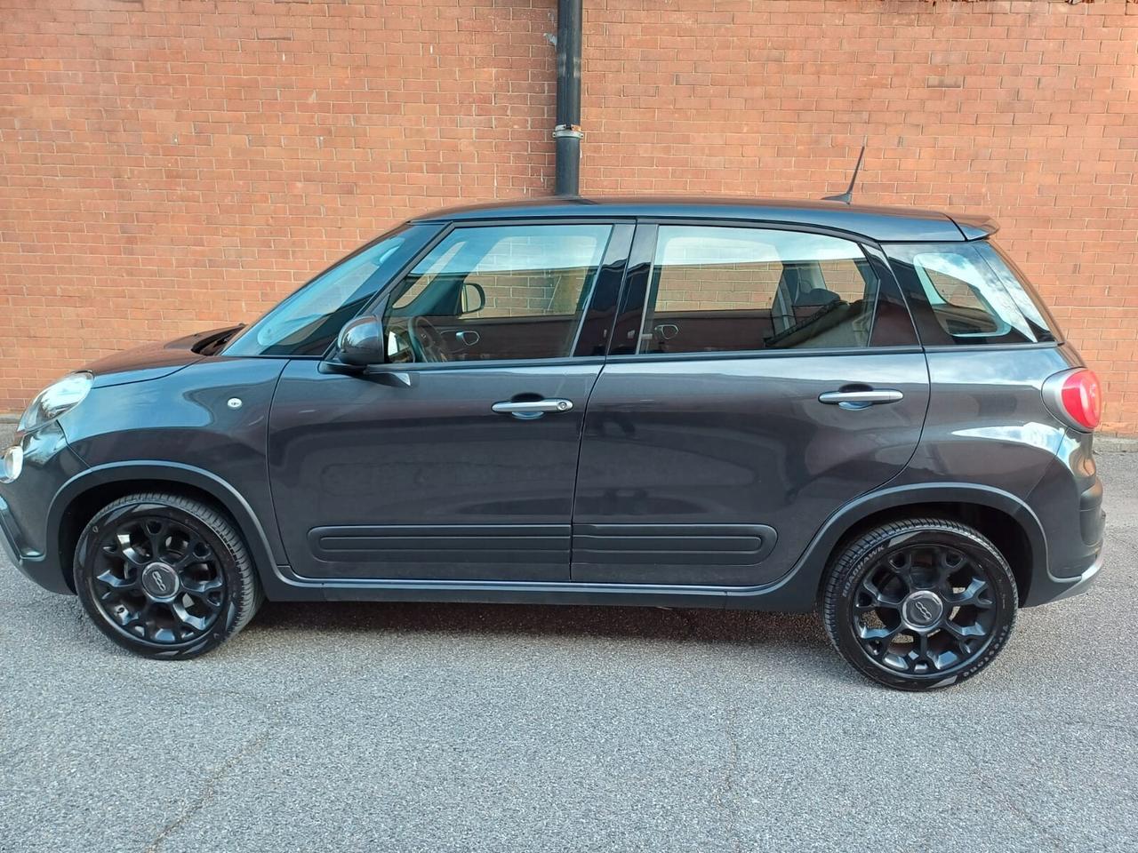 Fiat 500L 1.4 95 CV S&S Cross