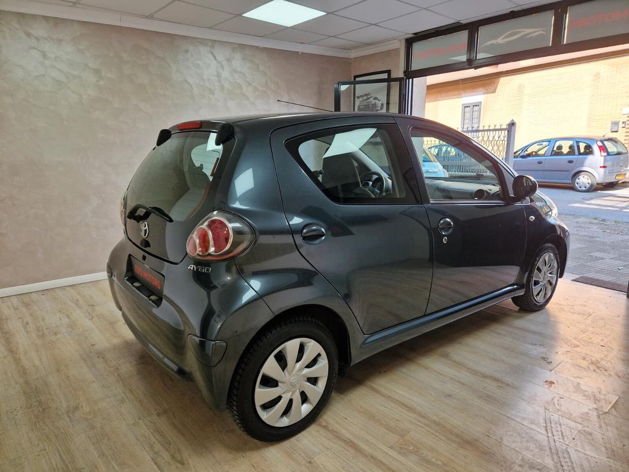 Toyota Aygo 1.0 5 porte