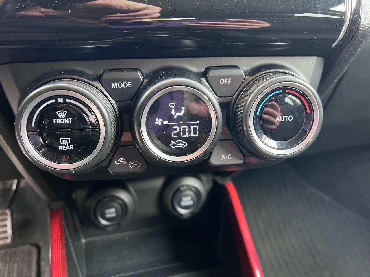 Suzuki Swift 1.4 Boosterjet MHEV Sport #7972