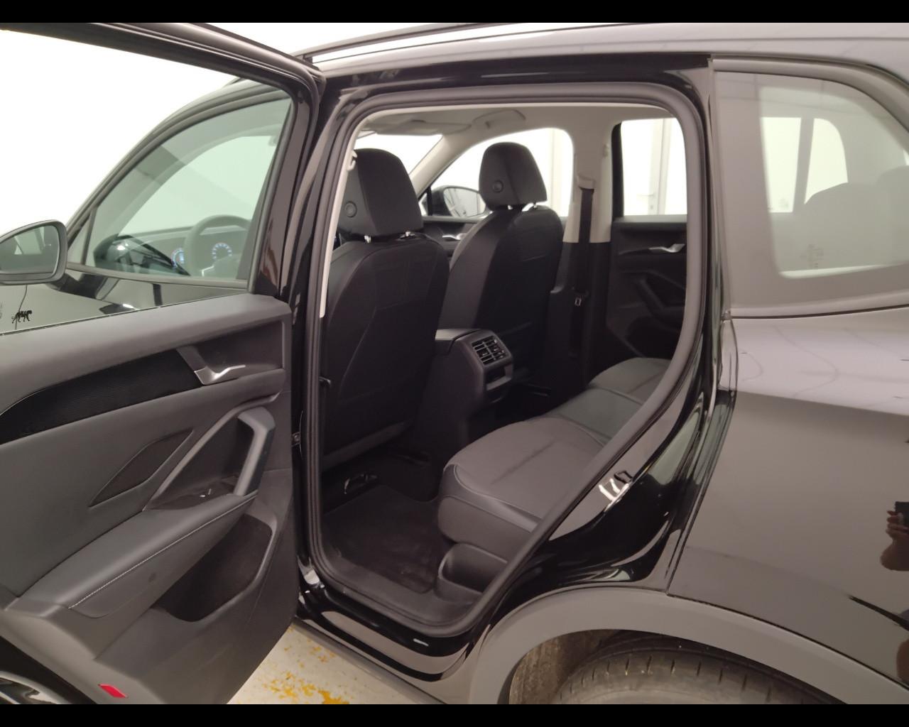 VOLKSWAGEN Tiguan III 2024 - Tiguan 2.0 tdi Life 150cv dsg