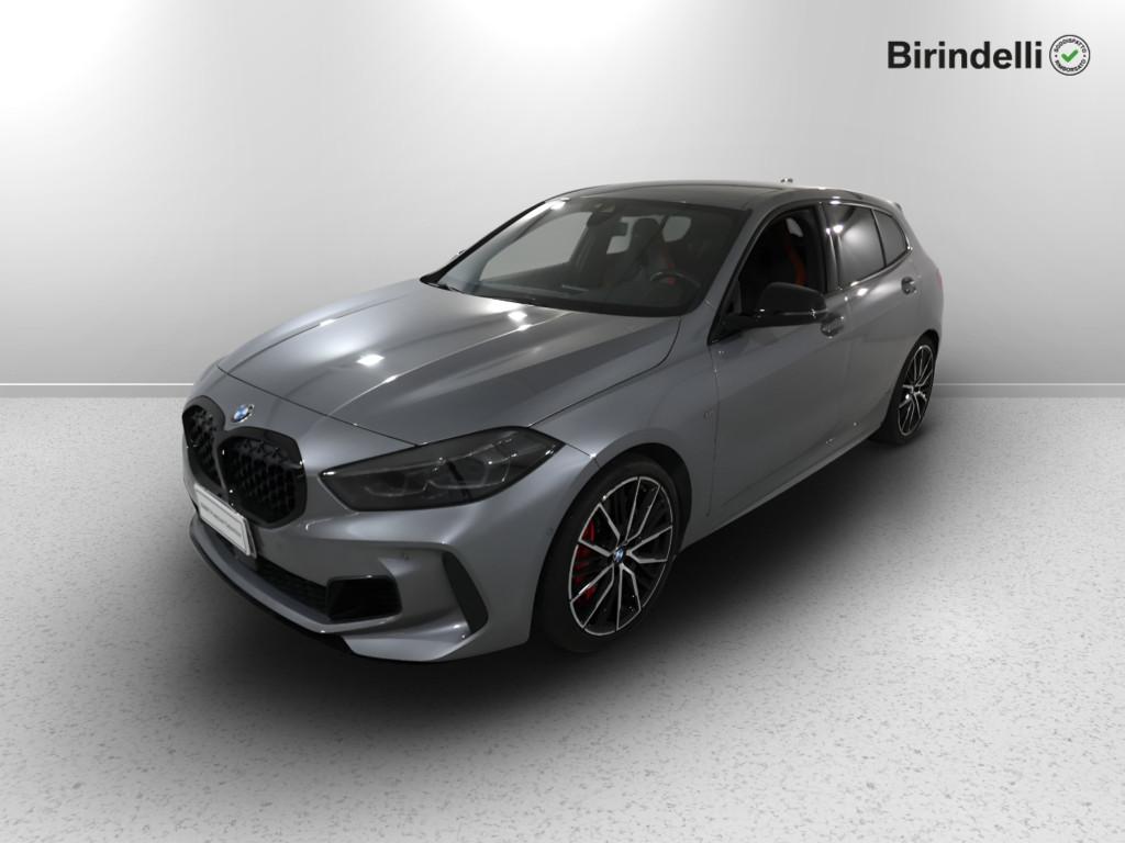 BMW Serie 1 (F40) - M 135i xDrive