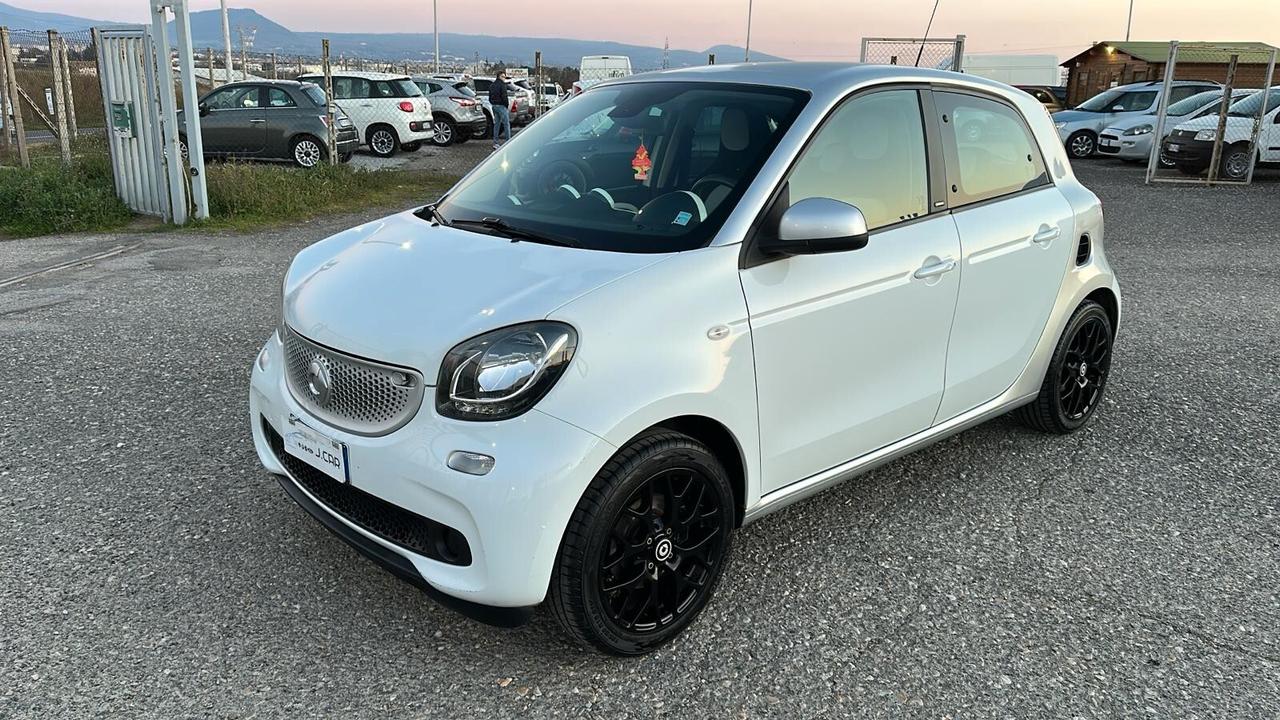 Smart ForFour 70 1.0 Prime
