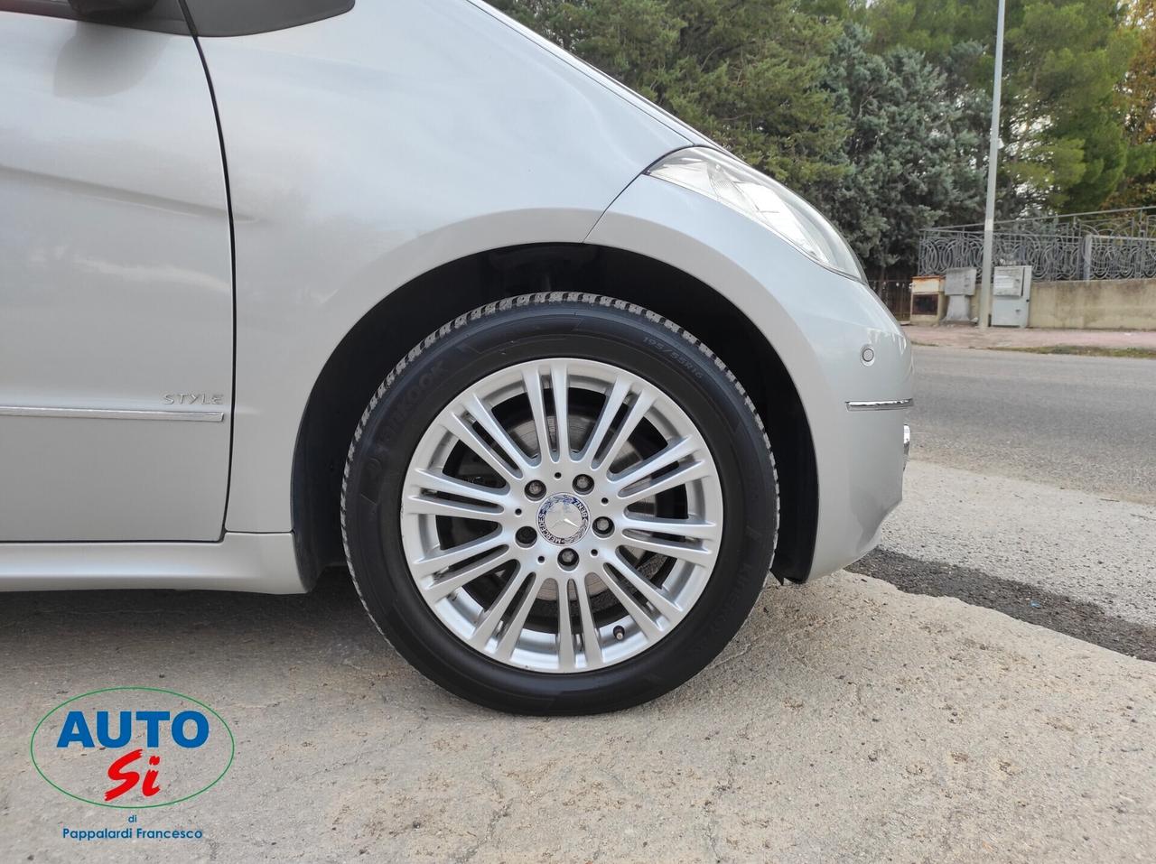 Mercedes-benz A 180 - 2.0 CDI 110cv CAMBIO AUT.