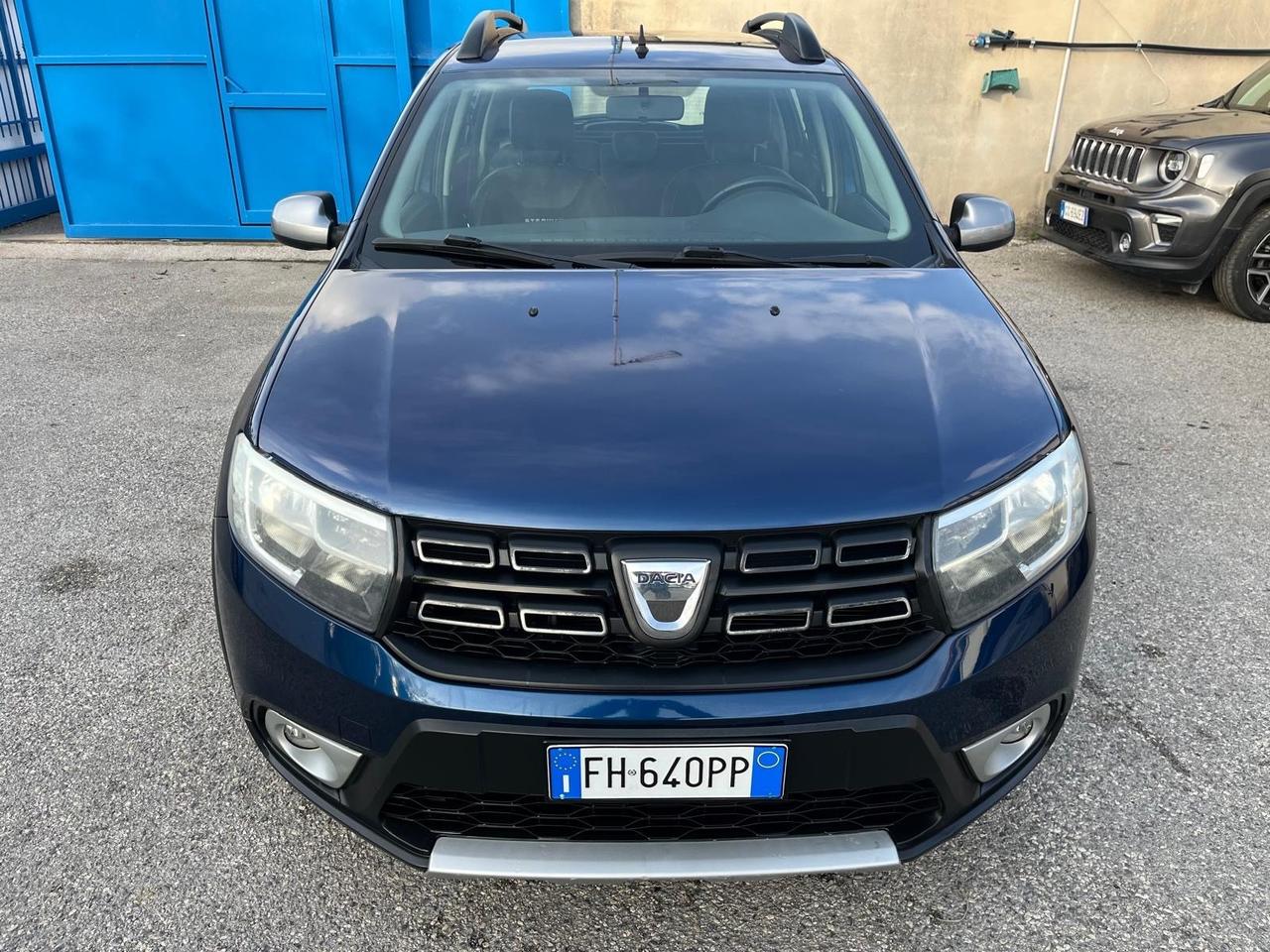 Dacia sandero stepway-0.9 tce-benz-2017