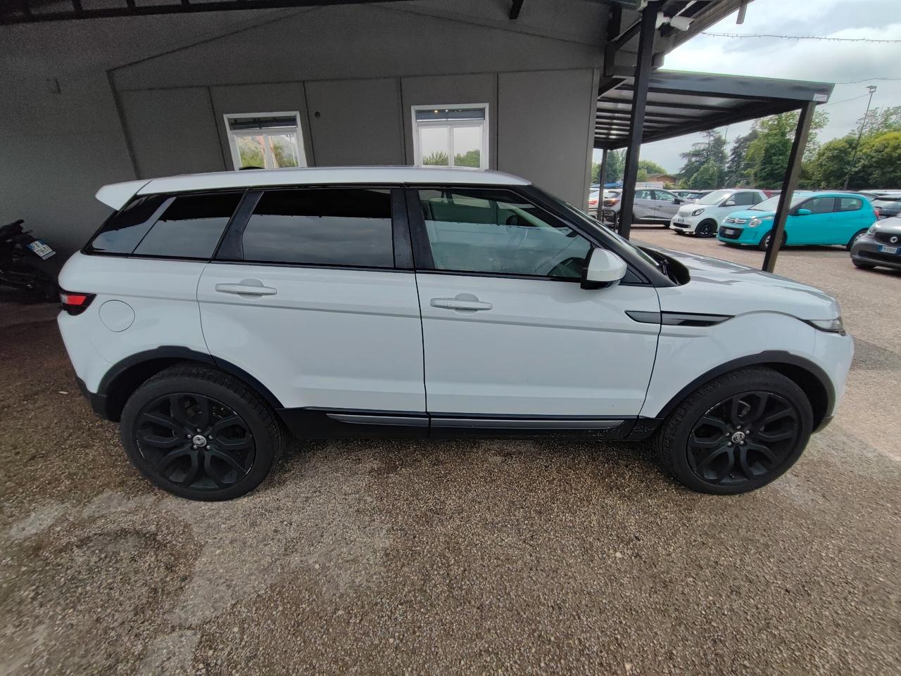Land Rover Range Evoque 2.2 TD4 5p. Prestige