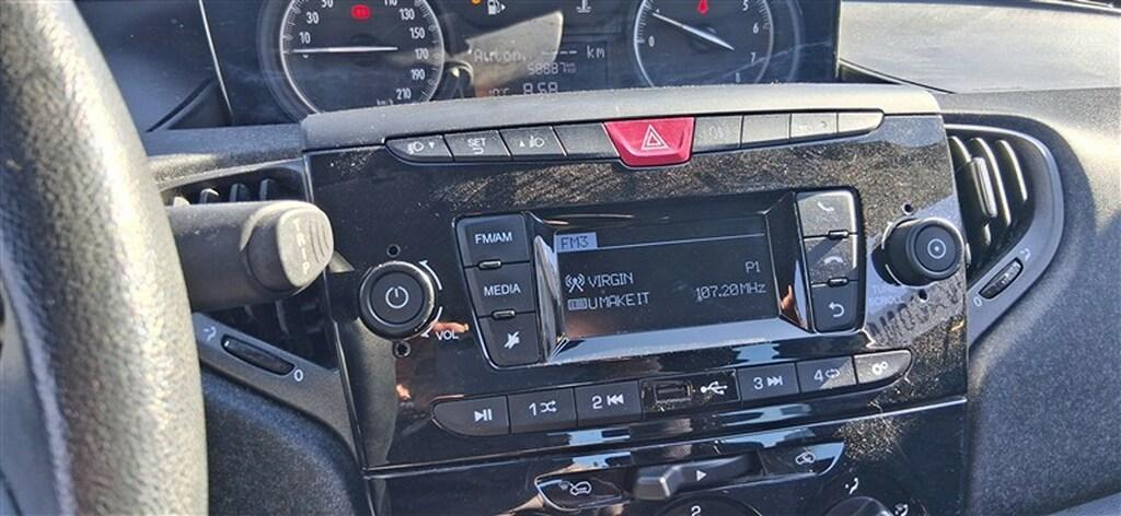 Lancia Ypsilon 5 Porte 1.2 Elefantino