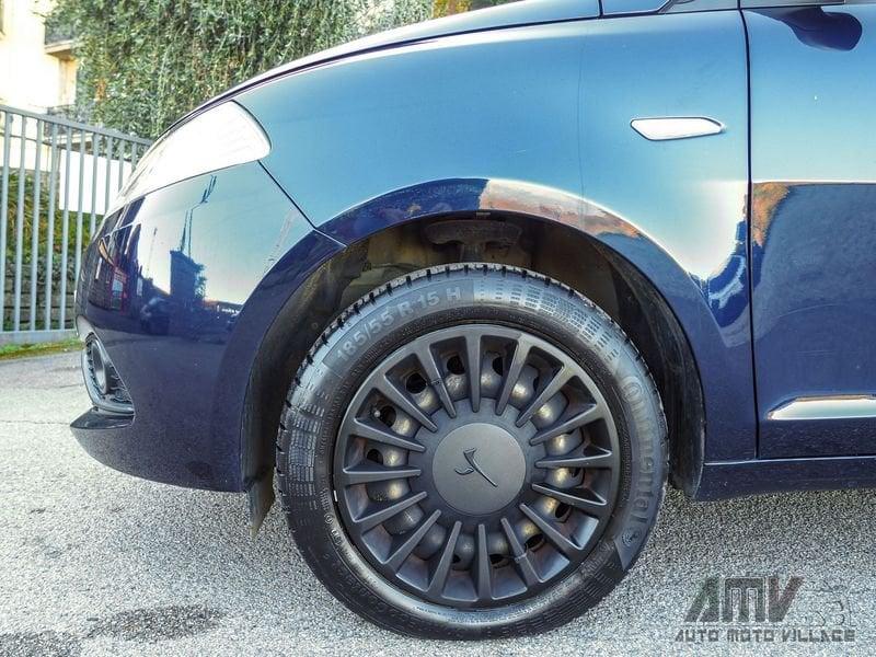 Lancia Ypsilon 1.2 69 CV 5 p. S&S Elefantino Blu UNIPROPR.-24 MESI DI GARANZIA