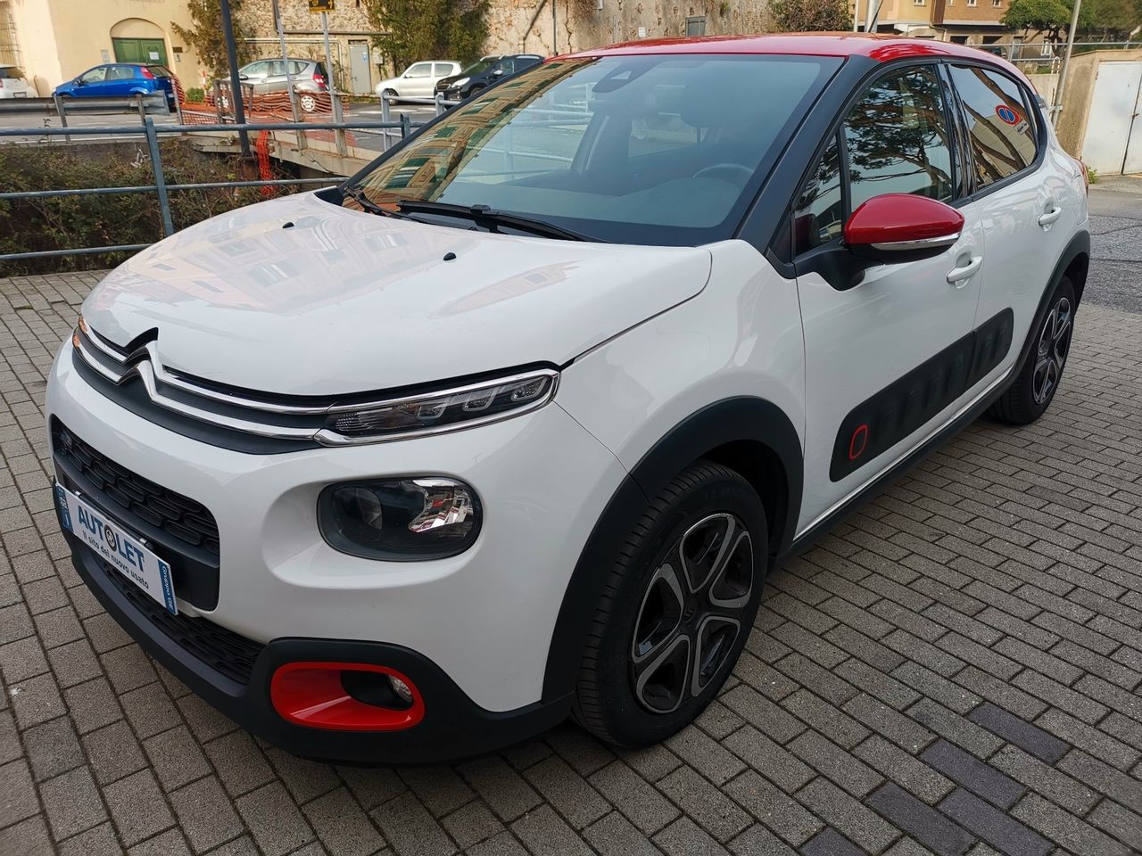 Citroen C3 PureTech 82 Shine 82 CV