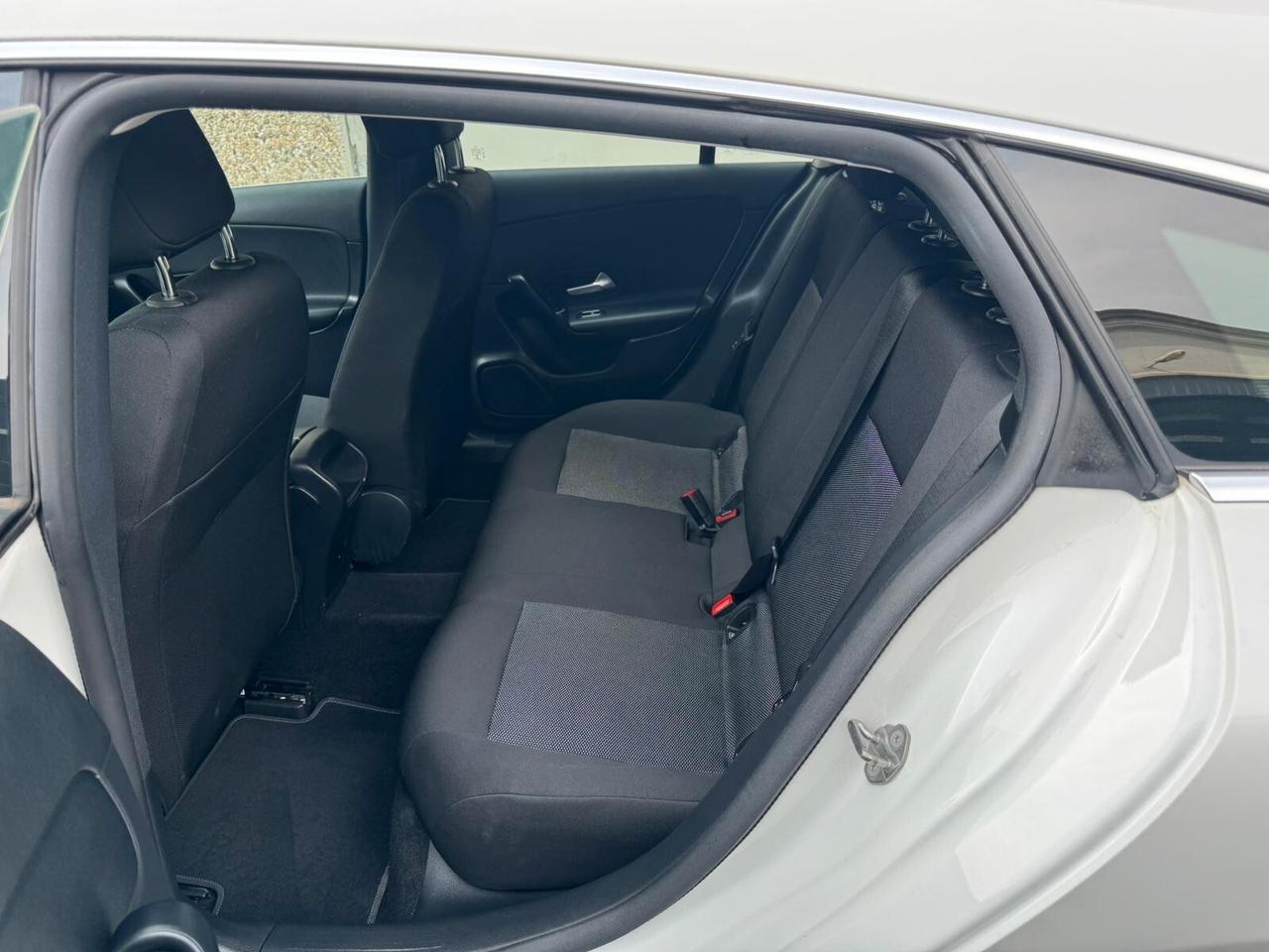 Mercedes-benz CLA 180 d Shooting Brake Business